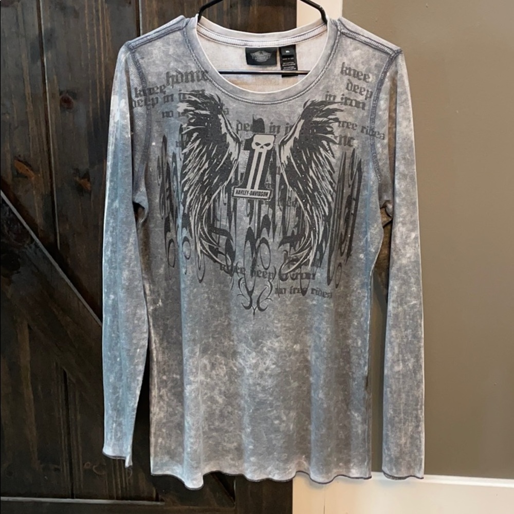 Women’s long sleeve HD top